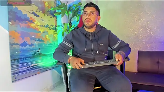 Snapshot of Im_Axiel chatting on 04-15-26, 12:17 Im Axiel online show from 04-15-26, 12:17