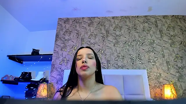 Snapshot of ValkyriaSteel chatting on 04-20-26, 07:26 ValkyriaSteel online show from 04-20-26, 07:26