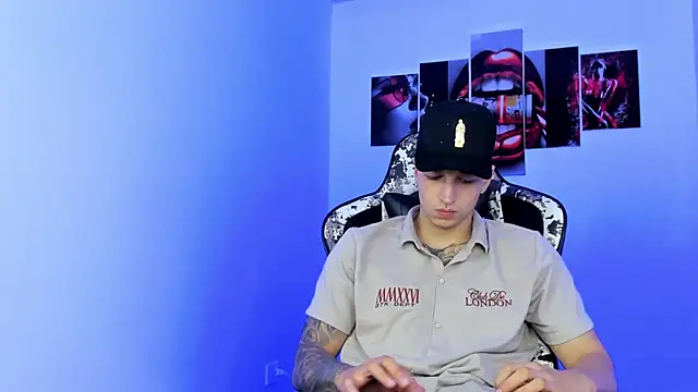 eithan boy  online show from 07-09-26, 03:21
