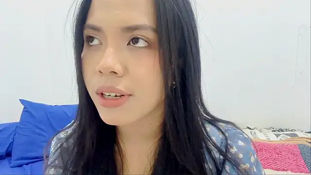 Snapshot of LiliyanaS chatting on 05-24-26, 01:16 LiliyanaS online show from 05-24-26, 01:16