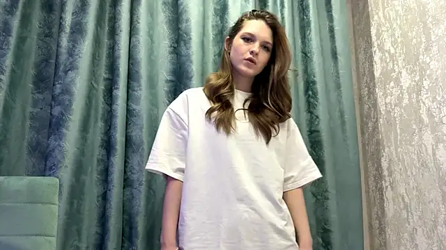 Snapshot of Chillinghotspot chatting on 04-11-26, 05:28 Chillinghotspot online show from 04-11-26, 05:28