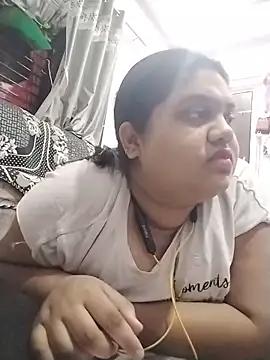 Snapshot of hotsilk21 chatting on 06-15-26, 08:22 hotsilk21 online show from 06-15-26, 08:22