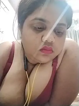 Snapshot of hotsilk21 chatting on 06-19-26, 08:34 hotsilk21 online show from 06-19-26, 08:34