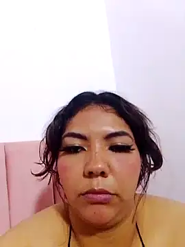 Izel  online show from 04-16-26, 04:02