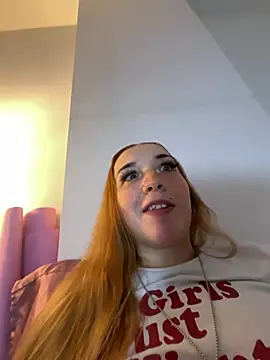 Snapshot of Sapphirelustxo chatting on 07-27-26, 04:03 Sapphirelustxo online show from 07-27-26, 04:03