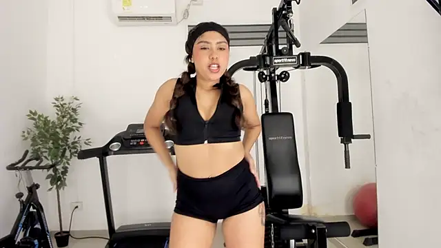 Mallory Lee online show from 05-05-26, 12:13