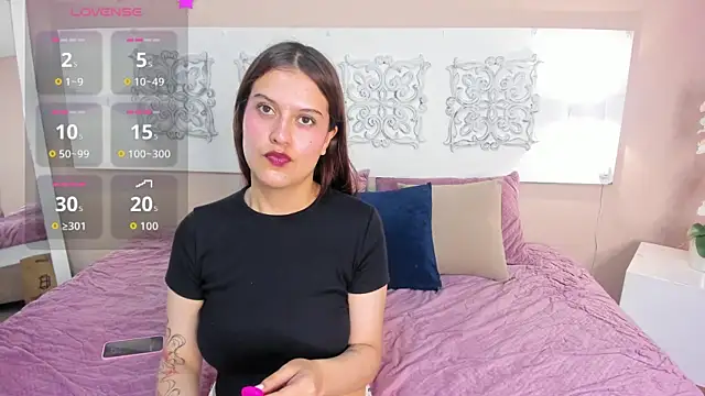 madydoll  online show from 04-22-26, 08:10