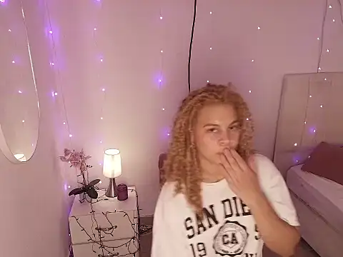 Michellblue online show from 07-23-26, 06:17