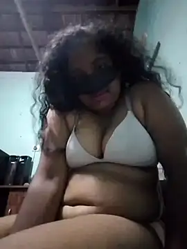 Snapshot of nisani_madusha chatting on 04-21-26, 12:22 nisani madusha online show from 04-21-26, 12:22