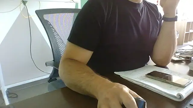 brunosso85ita online show from 06-23-26, 07:50