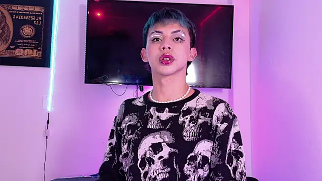 Apolo Prince1 online show from 06-24-26, 03:44