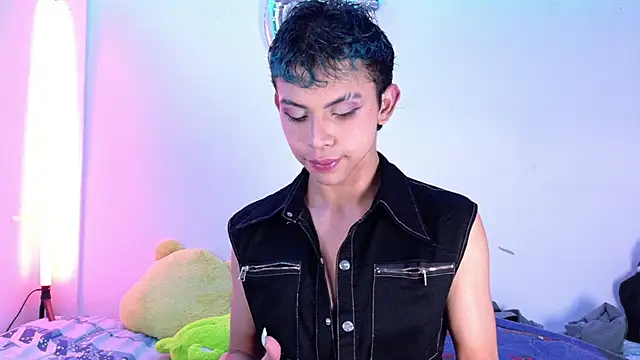 Apolo Prince1 online show from 07-04-26, 03:35