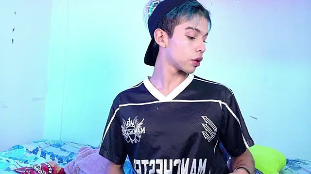 Apolo Prince1 online show from 07-06-26, 09:39