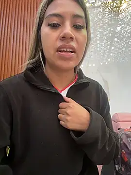 Kimmiebellarie online show from 07-07-26, 12:20