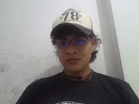 Snapshot of xhecho_uzumaki chatting on 05-07-26, 03:56 xhecho uzumaki online show from 05-07-26, 03:56