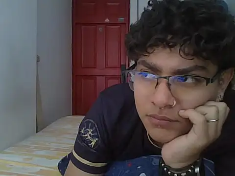 Snapshot of xhecho_uzumaki chatting on 05-07-26, 06:02 xhecho uzumaki online show from 05-07-26, 06:02