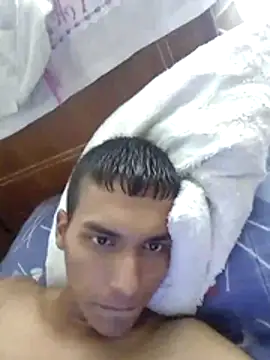 Me1L4Zqu1 online show from 06-27-26, 10:53