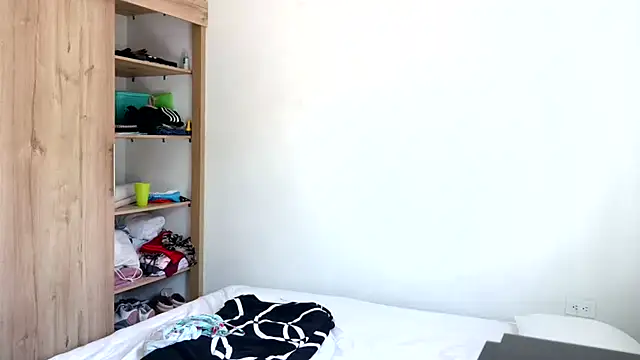 andrew 1520 online show from 02-11-26, 07:30