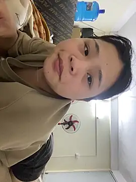 Anne-Rose online show from 05-03-26, 04:02