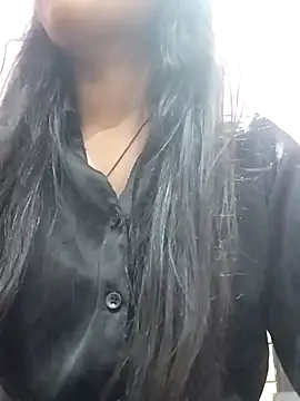 Liviya  225   online show from 04-16-26, 08:37