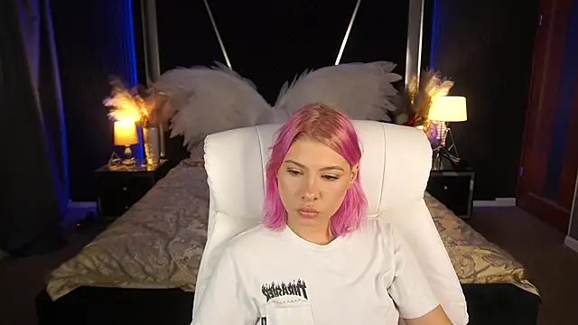 PinkyTrix online show from 07-14-26, 07:19