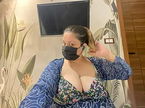 kavyasingh36 online show from 05-16-26, 12:29
