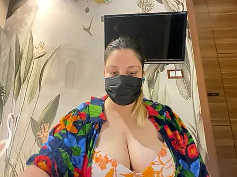 kavyasingh36 online show from 05-17-26, 11:28
