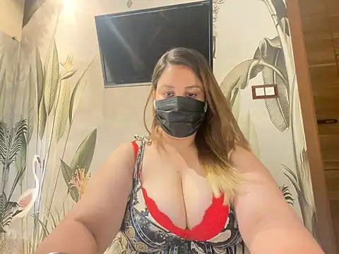 kavyasingh36 online show from 05-25-26, 10:43