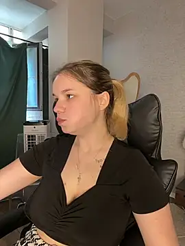 KimEvanss online show from 07-23-26, 05:38