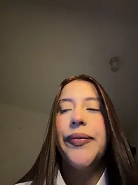 Cherry Dark  online show from 05-01-26, 01:10