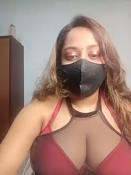 Suger Lips 99 online show from 06-16-26, 04:09