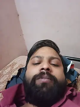 Arnav13579 online show from 05-18-26, 07:47