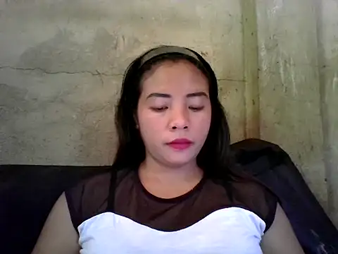 pinayysimple online show from 04-29-26, 02:37