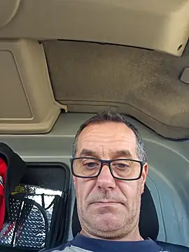 loulouferrari online show from 04-25-26, 08:17