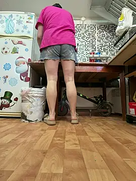 milamisss online show from 05-17-26, 10:00