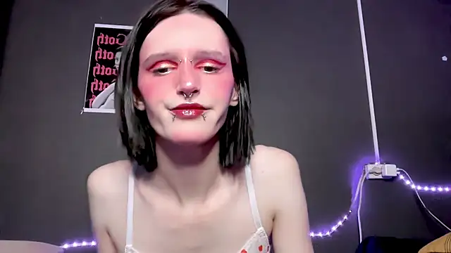 Niky Long online show from 04-23-26, 09:50