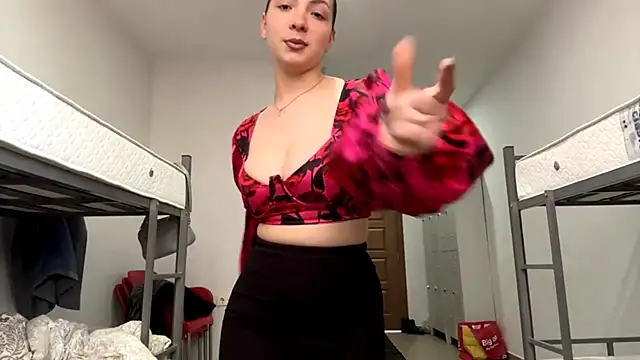 SharieLangan online show from 04-24-26, 03:58
