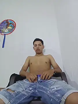curious straight guy online show from 05-02-26, 01:54
