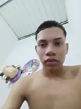curious straight guy online show from 05-06-26, 12:19