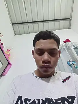 curious straight guy online show from 05-17-26, 06:59