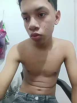 curious straight guy online show from 05-18-26, 02:23