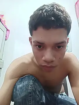 curious straight guy online show from 05-22-26, 01:46