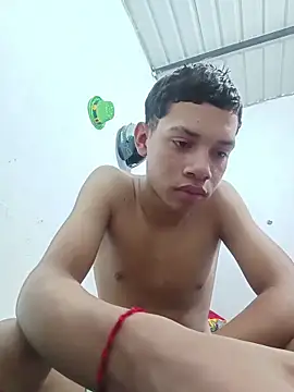 curious straight guy online show from 05-26-26, 06:48