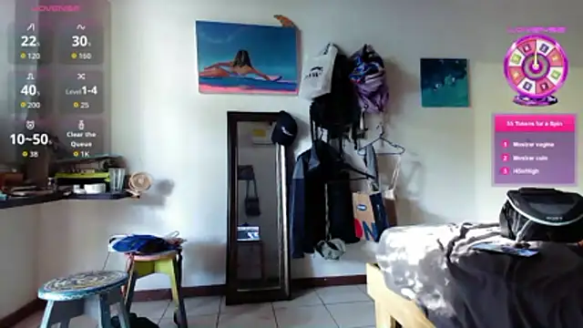 Snapshot of curlsparadise chatting on 04-14-26, 10:27 curlsparadise online show from 04-14-26, 10:27