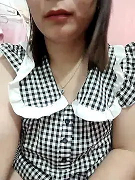 Snapshot of ManaMi-Amii chatting on 06-14-26, 03:30 ManaMi-Amii online show from 06-14-26, 03:30