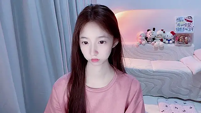 Snapshot of lucky-tt chatting on 06-18-26, 12:20 lucky-tt online show from 06-18-26, 12:20