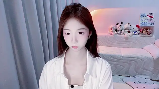 Snapshot of lucky-tt chatting on 06-20-26, 11:35 lucky-tt online show from 06-20-26, 11:35