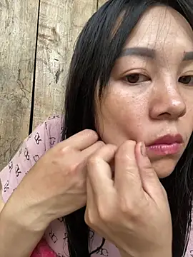 daisy-yeu online show from 04-20-26, 11:02