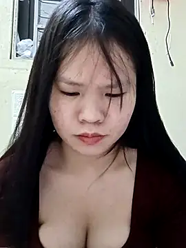 Seraphinahh online show from 05-05-26, 04:37