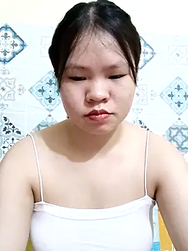 Seraphinahh online show from 05-11-26, 06:27